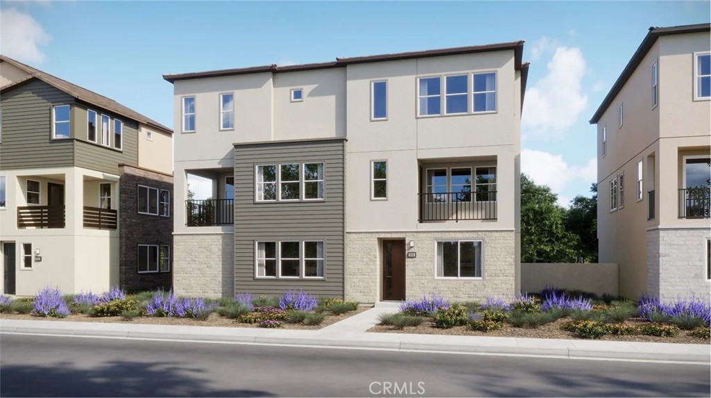 Photos shown are of model only- not actual homesite. - 125 Loon, Irvine CA 92618 - photo 1