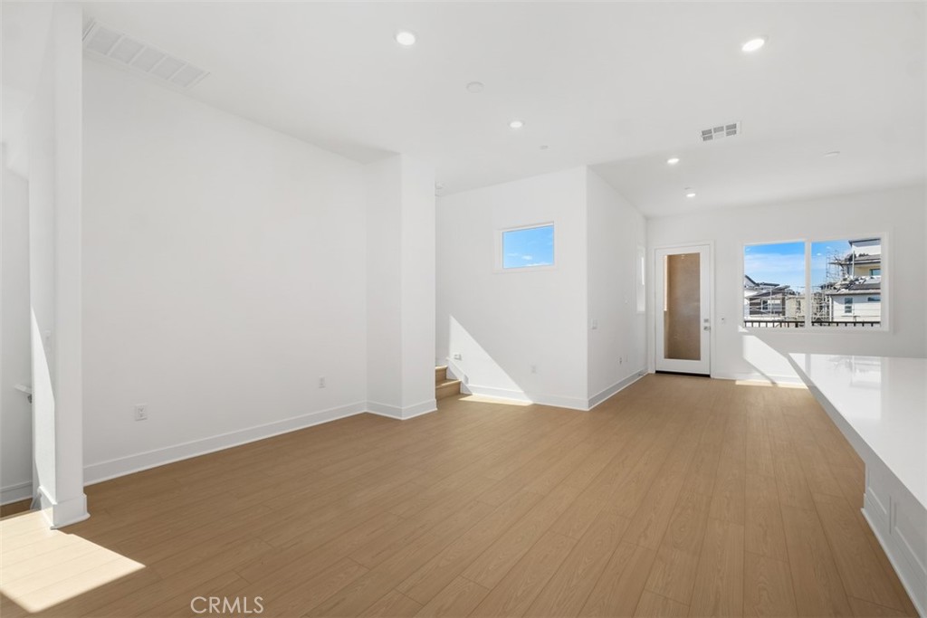 125 Seep, Irvine CA 92618 - photo 14