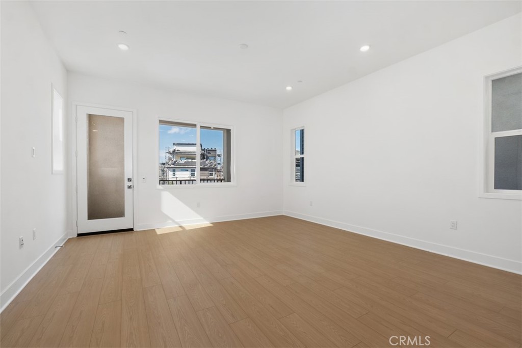 125 Seep, Irvine CA 92618 - photo 15