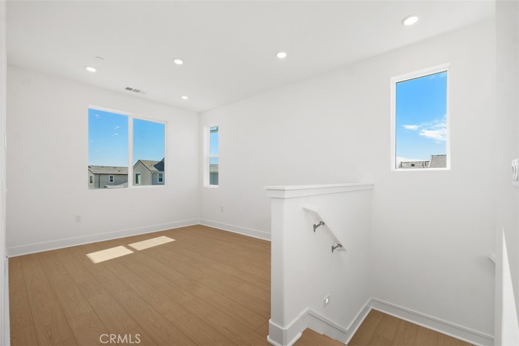 125 Seep, Irvine CA 92618 - photo 22