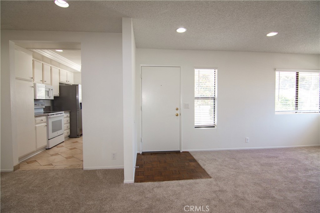 Entryway - 125 Tarocco, Irvine CA 92618 - photo 10