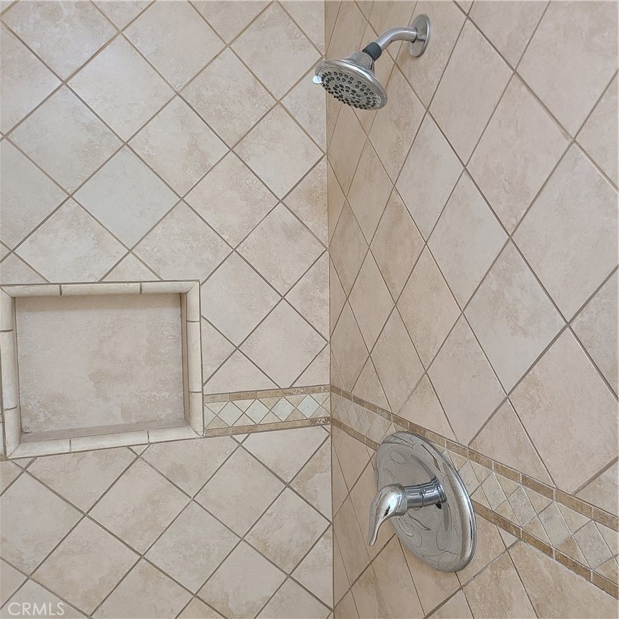 125 Tarocco, Irvine CA 92618 - photo 19