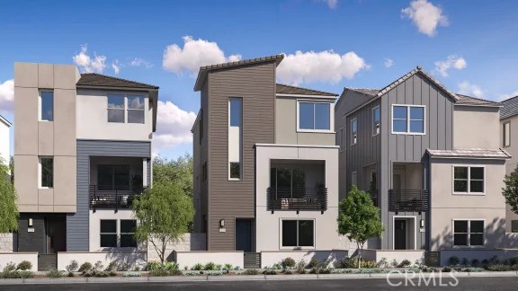 Photos shown are of model only- not actual homesite. - 125 Waterfowl, Irvine CA 92618 - photo 2
