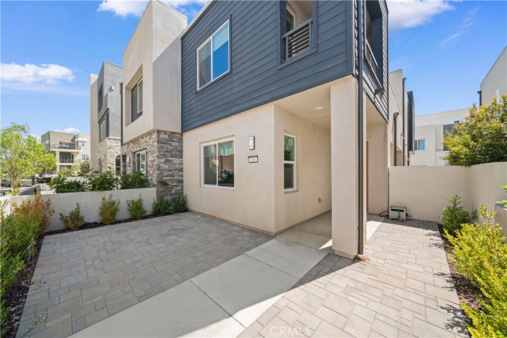 126 Baluster, Irvine CA 92618 - photo 4