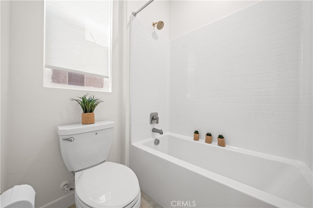 126 Baluster, Irvine CA 92618 - photo 34