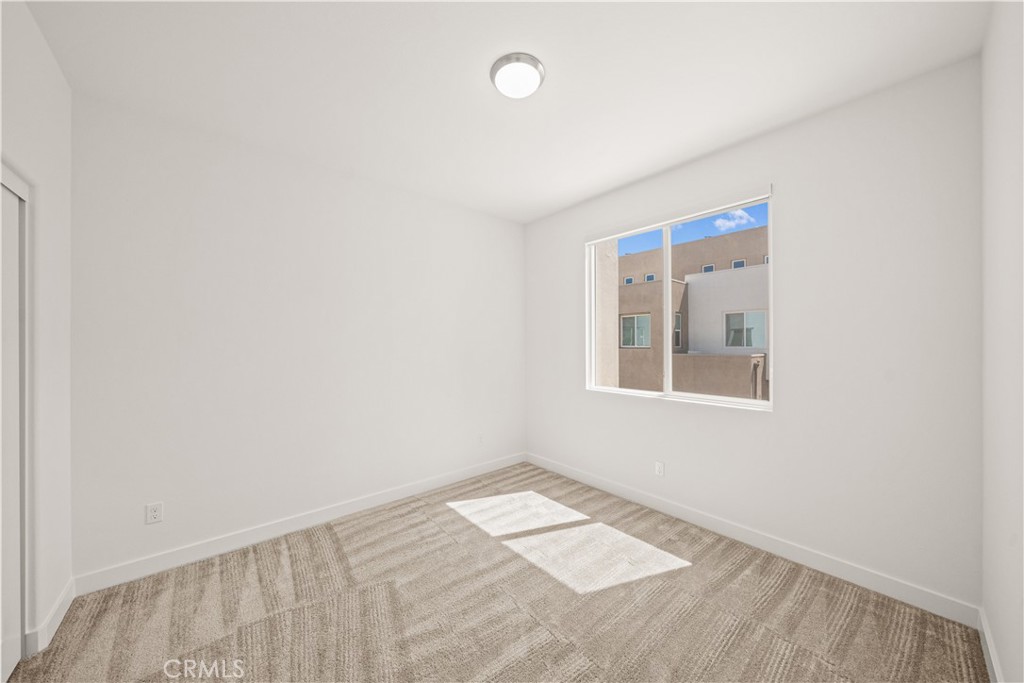 126 Baluster, Irvine CA 92618 - photo 35