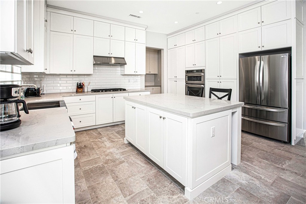 126 Donati, Irvine CA 92602 - photo 8