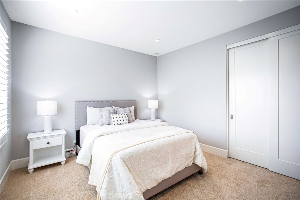 126 Donati, Irvine CA 92602 - photo 12
