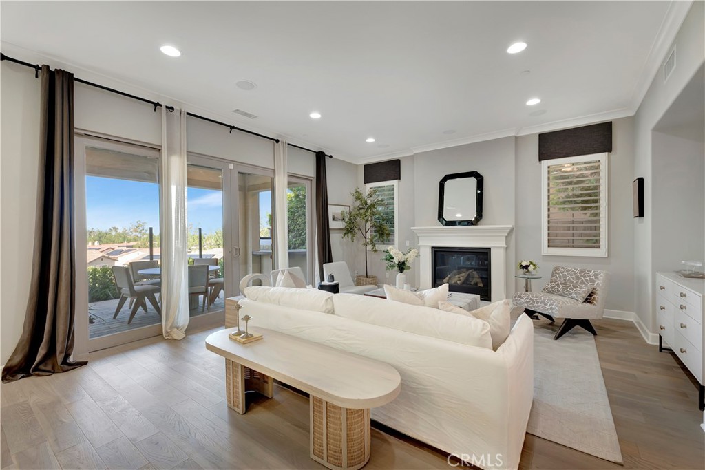 126 Long Fence, Irvine CA 92602 - photo 4