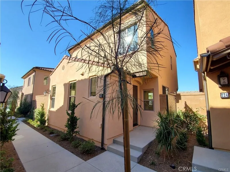 126 Messenger, Irvine, CA 92618