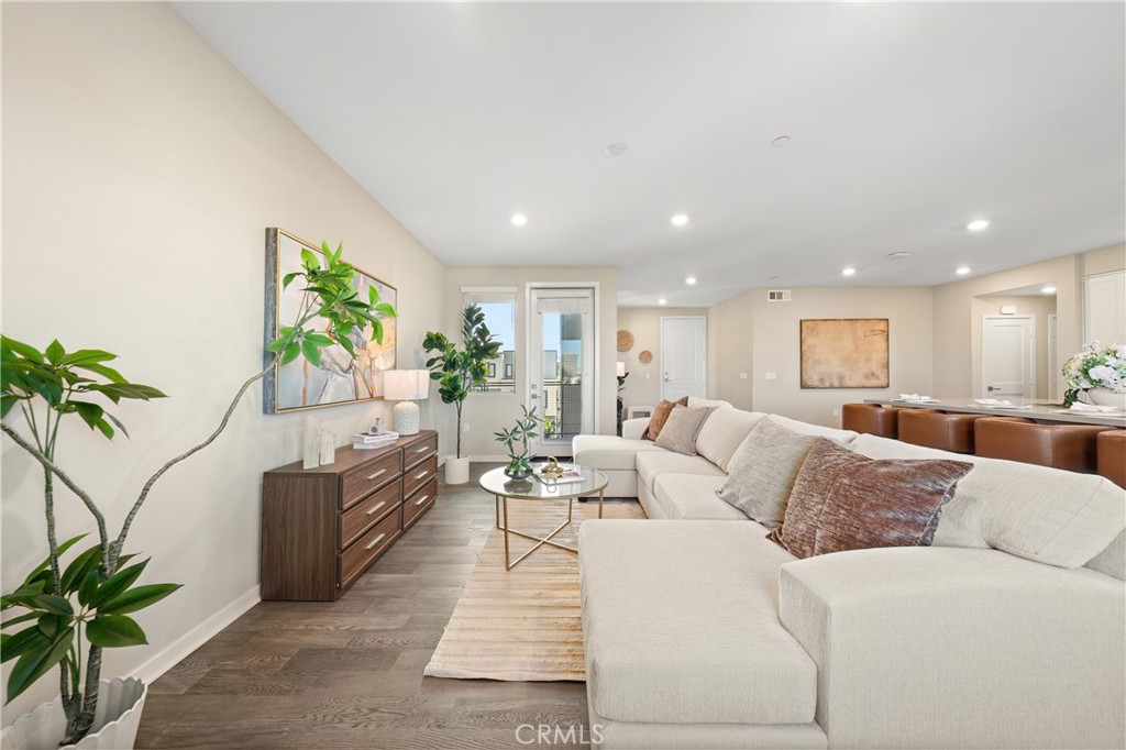 127 Bowery, Irvine CA 92612 - photo 5