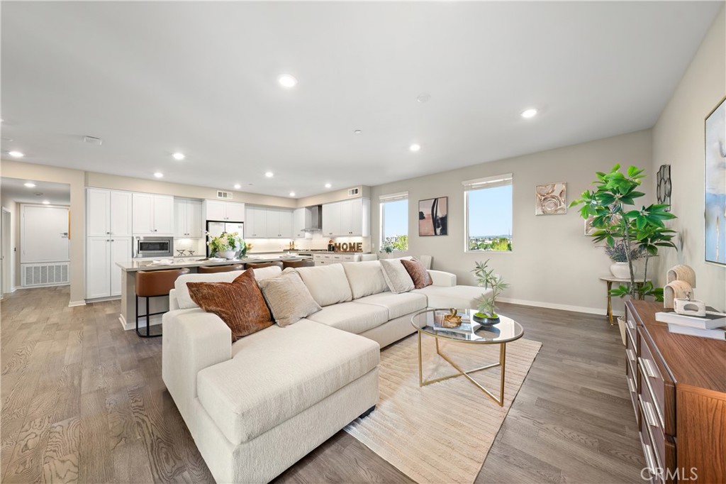 127 Bowery, Irvine CA 92612 - photo 6