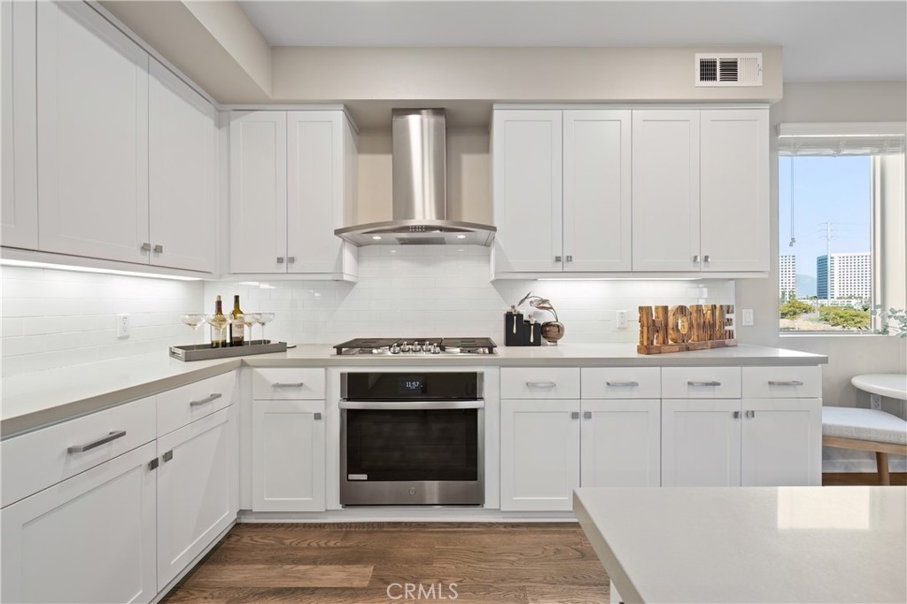 127 Bowery, Irvine CA 92612 - photo 17