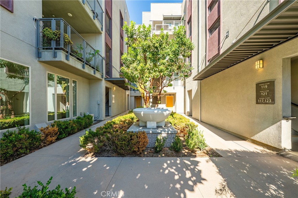 127 Bowery, Irvine CA 92612 - photo 27