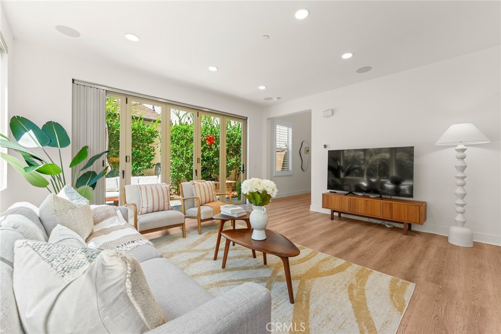 127 Bright Poppy, Irvine CA 92618 - photo 8