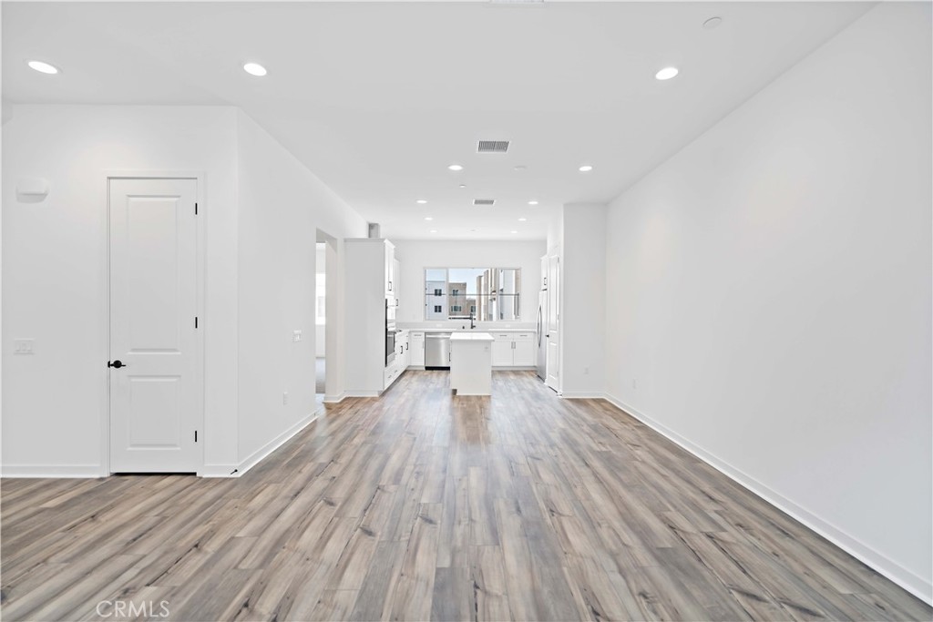 127 Culture, Irvine CA 92618 - photo 9