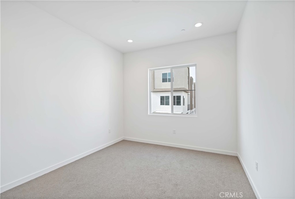 127 Culture, Irvine CA 92618 - photo 16