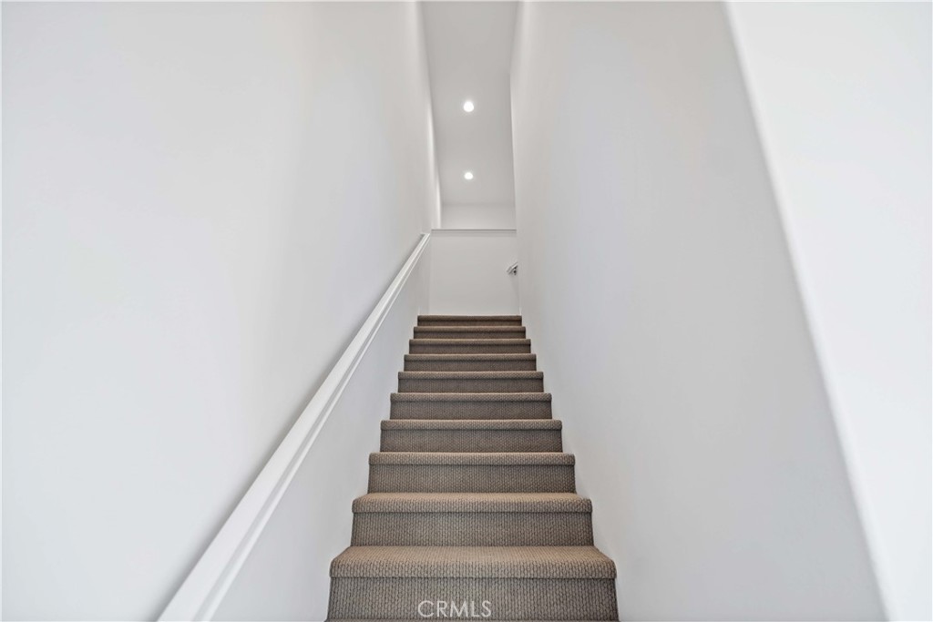 127 Culture, Irvine CA 92618 - photo 22