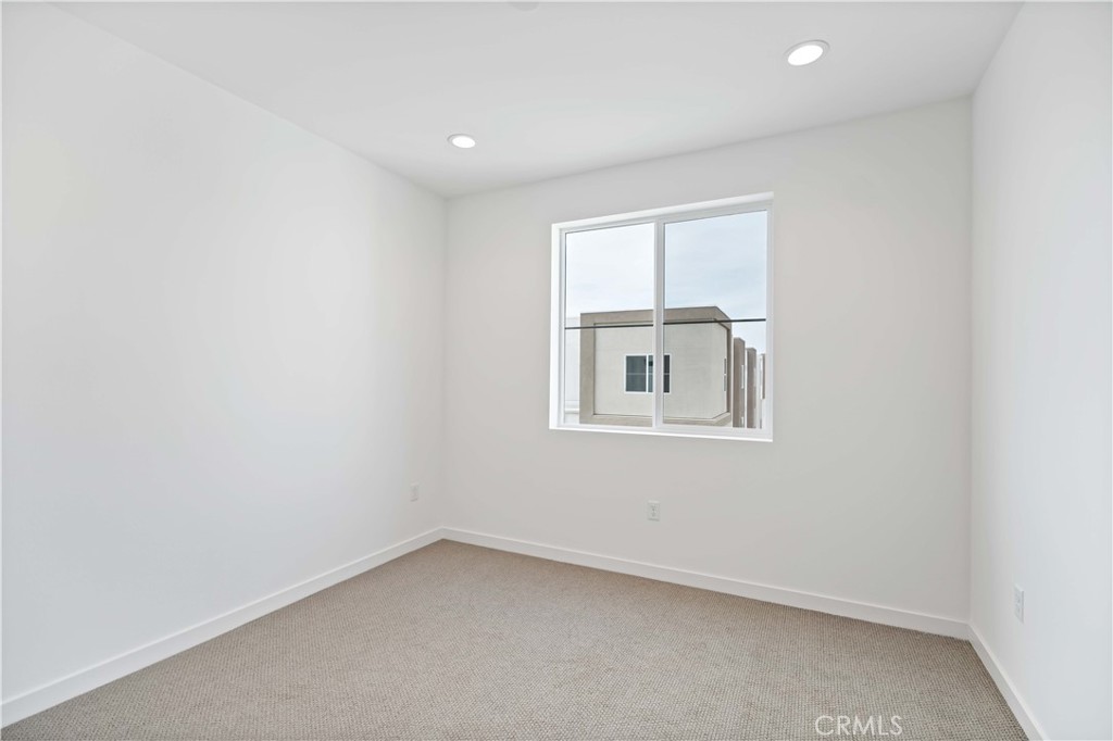 127 Culture, Irvine CA 92618 - photo 32
