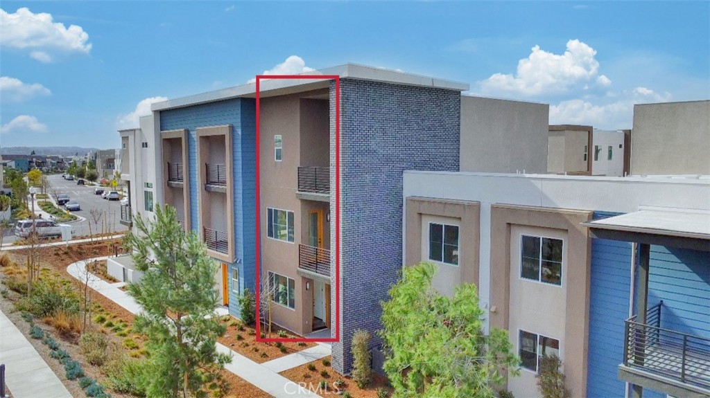 127 Culture, Irvine CA 92618 - photo 37