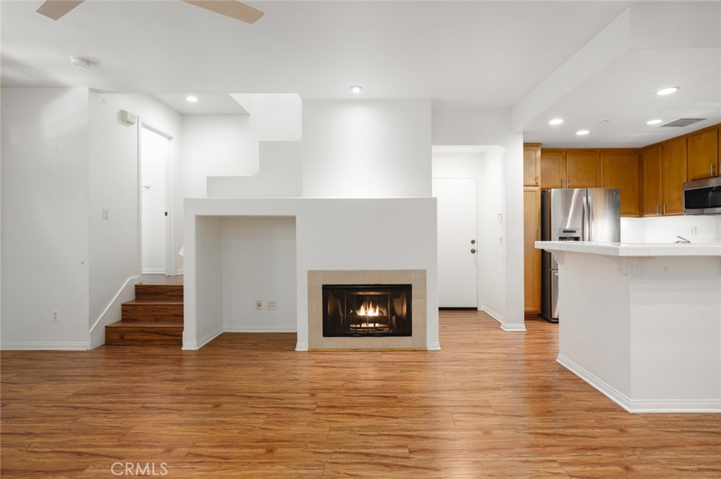 127 Jadestone, Irvine CA 92603 - photo 6