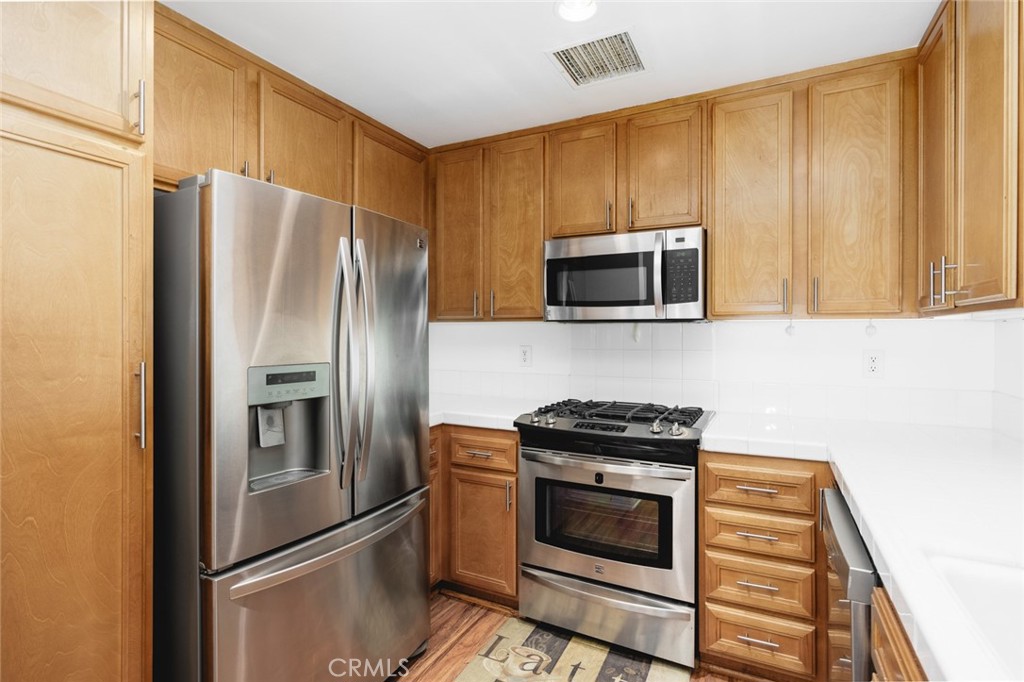 127 Jadestone, Irvine CA 92603 - photo 10