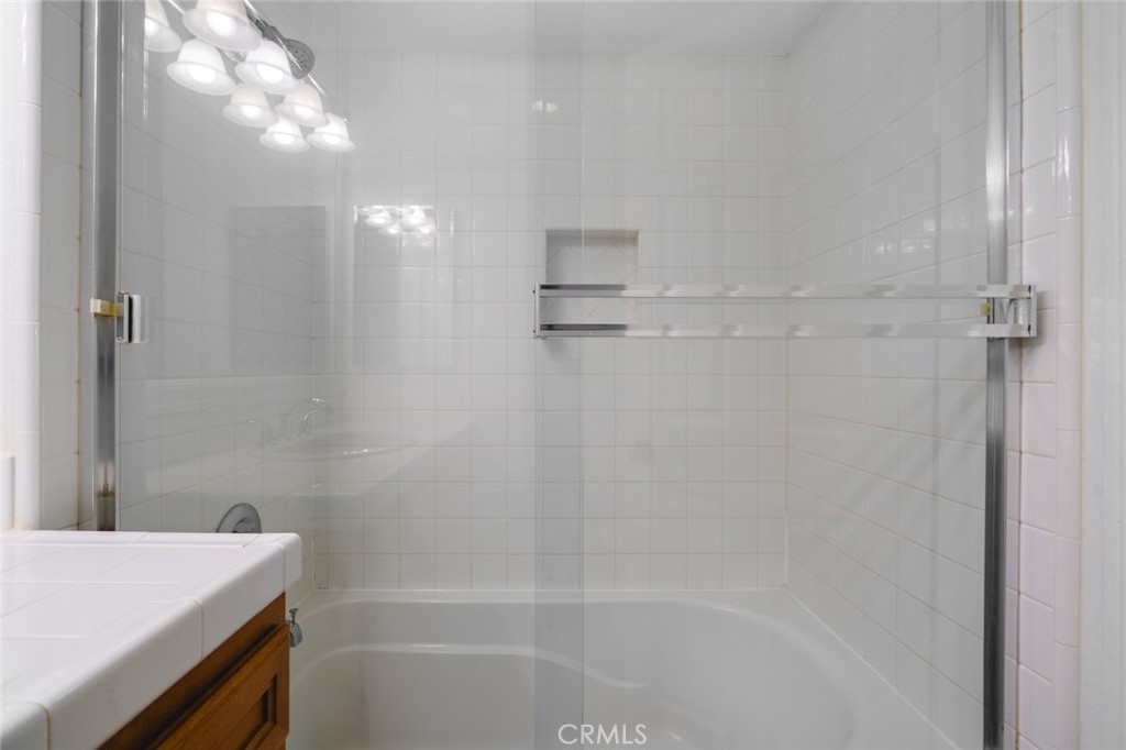 127 Jadestone, Irvine CA 92603 - photo 40