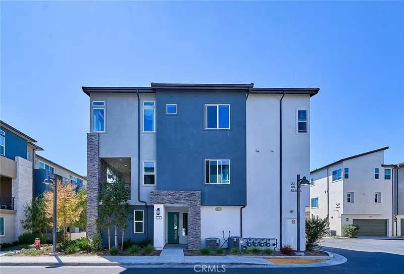 128 abacus, Irvine, CA 92618