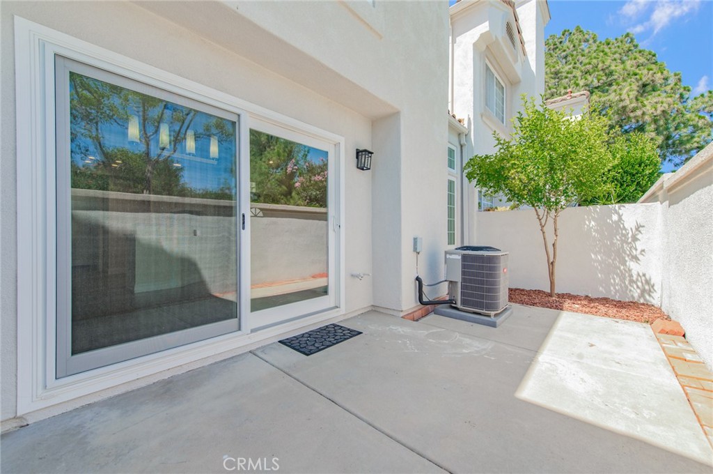 128 Agostino, Irvine CA 92614 - photo 3