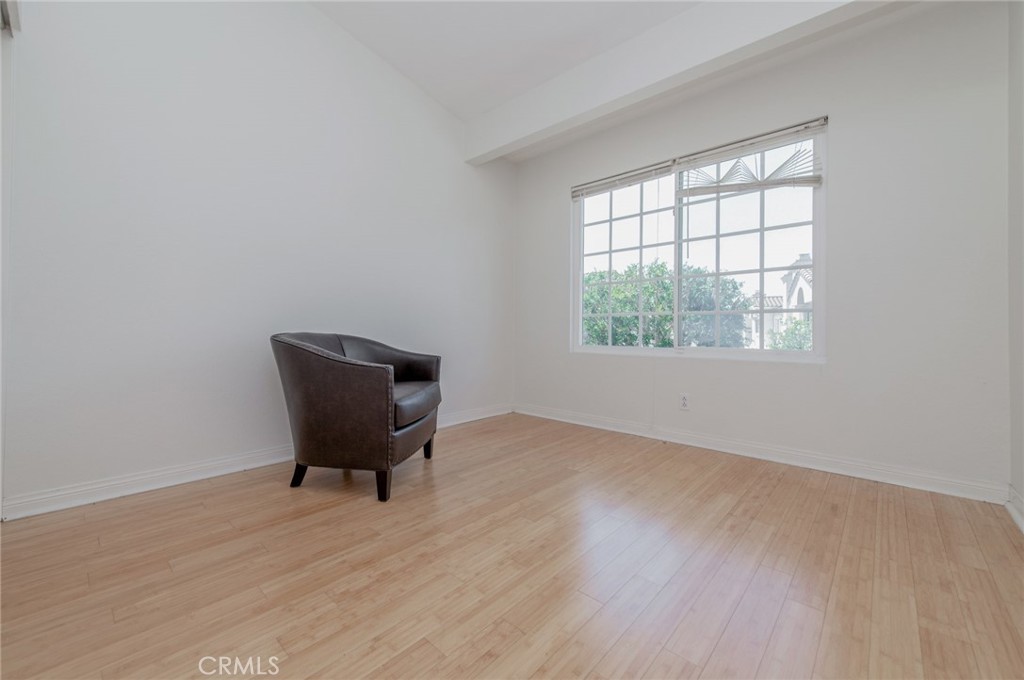 128 Agostino, Irvine CA 92614 - photo 6