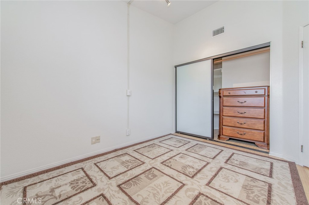 128 Agostino, Irvine CA 92614 - photo 7