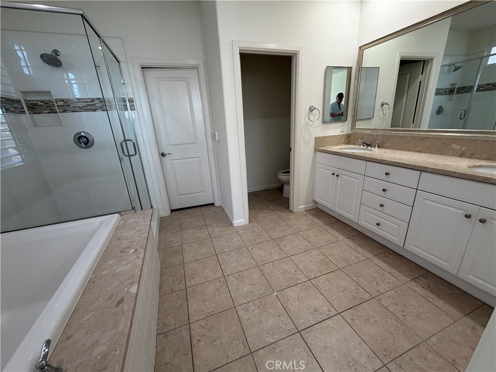 128 Carrotwood, Irvine CA 92618 - photo 16