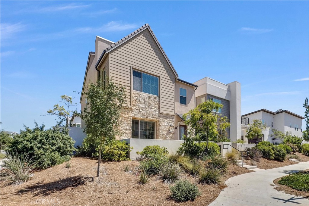 128 Character, Irvine CA 92618 - photo 3
