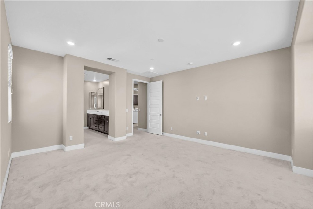 128 Character, Irvine CA 92618 - photo 28