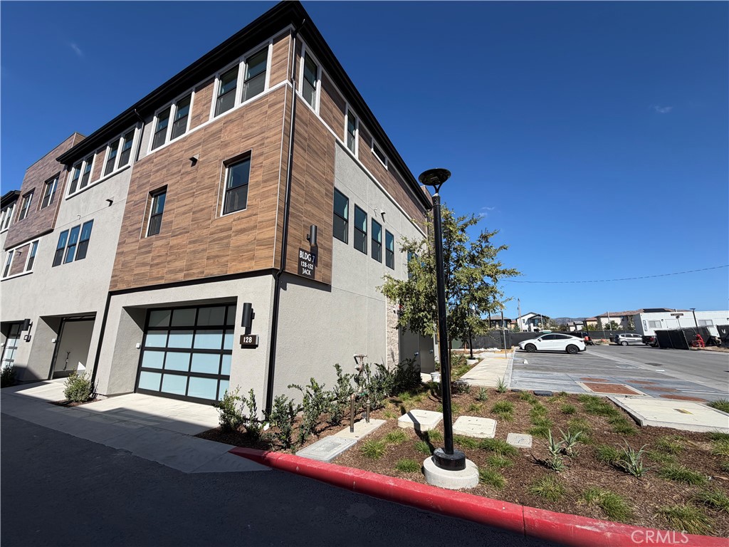 128 Jack, Irvine CA 92618 - photo 2
