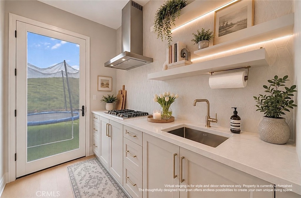 Virtual staging is for style and décor reference only. Property is currently unfurnished. The thoughtfully designed floo - 128 Roscomare, Irvine CA 92602 - photo 4