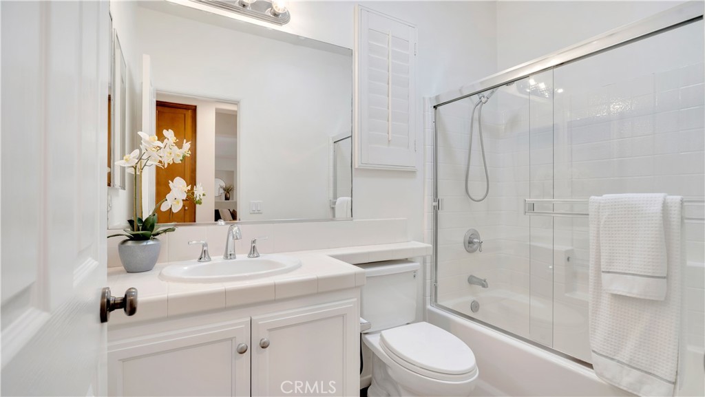 Hallway bathroom, recently painted and sparkling clean - 128 Talmadge, Irvine CA 92602 - photo 23
