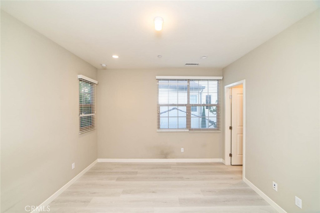 128 Tubeflower, Irvine CA 92618 - photo 21