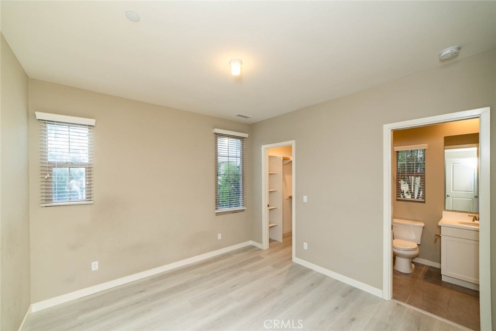 128 Tubeflower, Irvine CA 92618 - photo 32