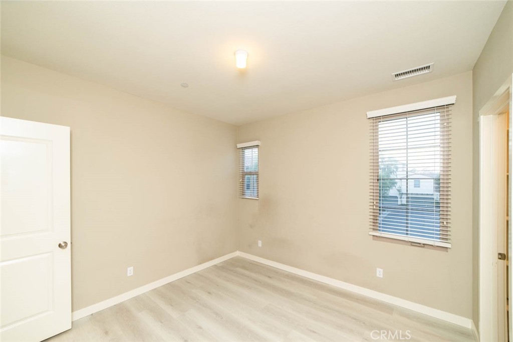 128 Tubeflower, Irvine CA 92618 - photo 35