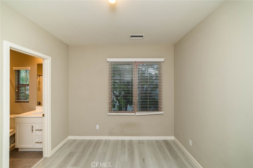 128 Tubeflower, Irvine CA 92618 - photo 34