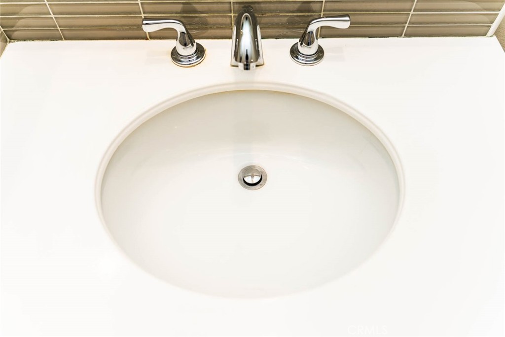 128 Tubeflower, Irvine CA 92618 - photo 46