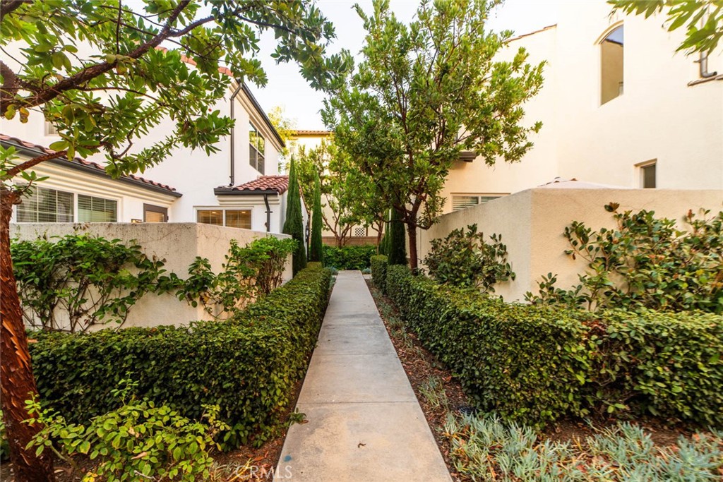 128 Tubeflower, Irvine CA 92618 - photo 54