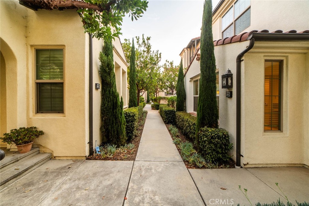 128 Tubeflower, Irvine CA 92618 - photo 56