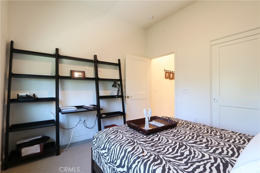 129 Carlow, Irvine CA 92618 - photo 24