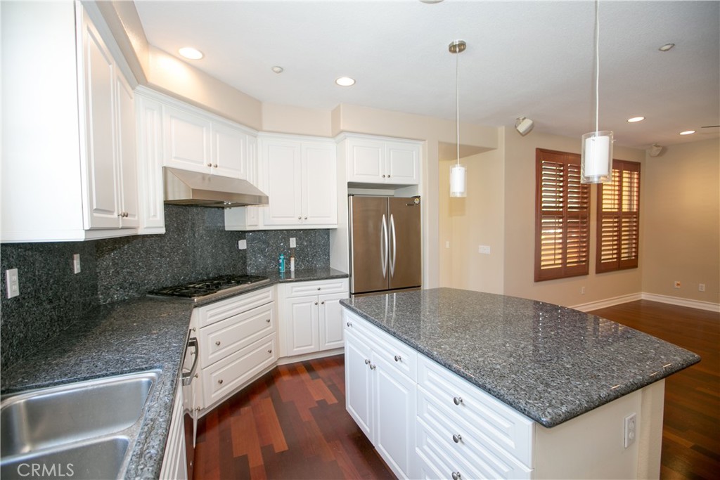 129 Chantilly, Irvine CA 92620 - photo 14