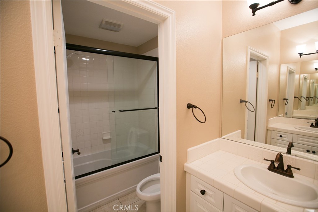 129 Chantilly, Irvine CA 92620 - photo 26