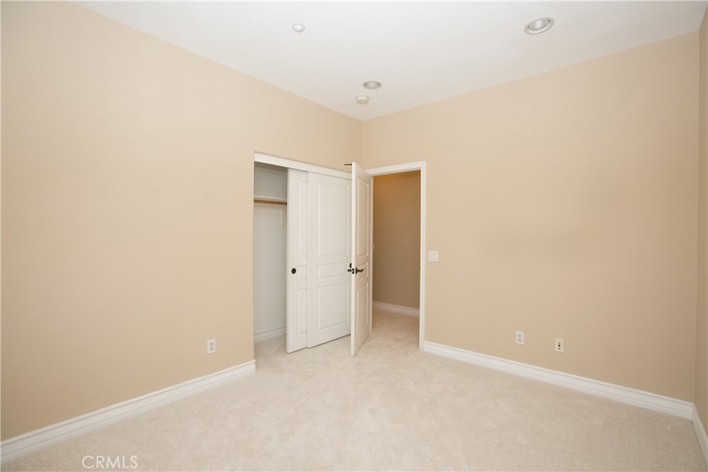 129 Chantilly, Irvine CA 92620 - photo 33