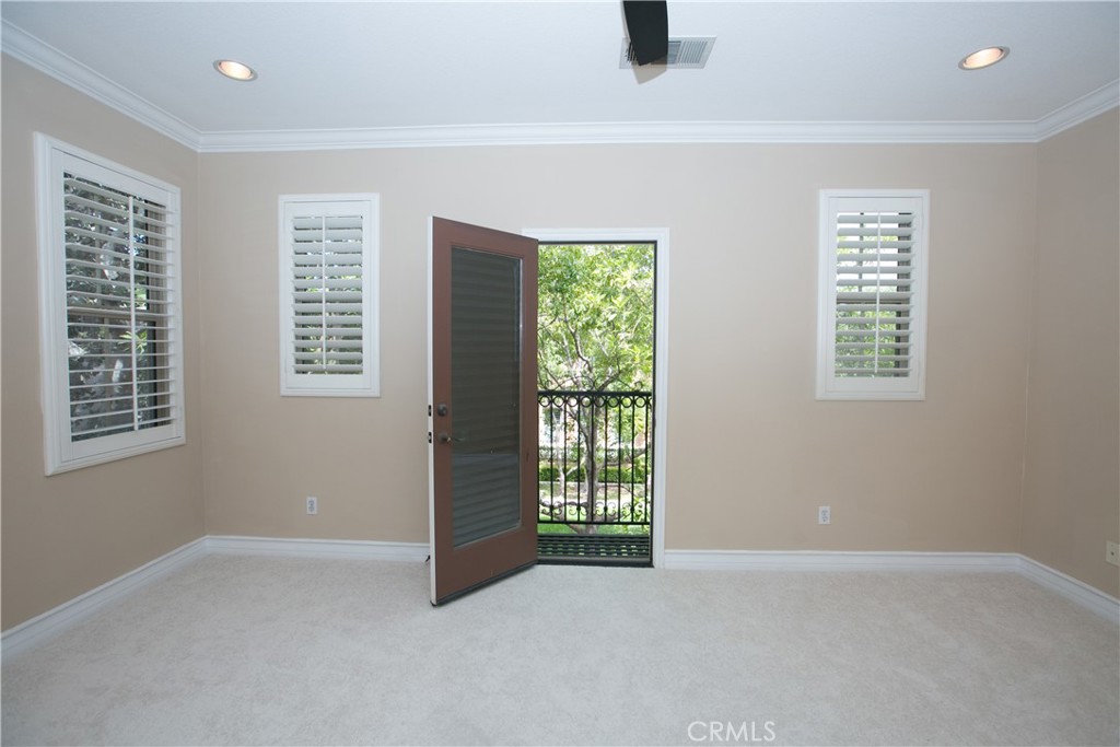 129 Chantilly, Irvine CA 92620 - photo 35