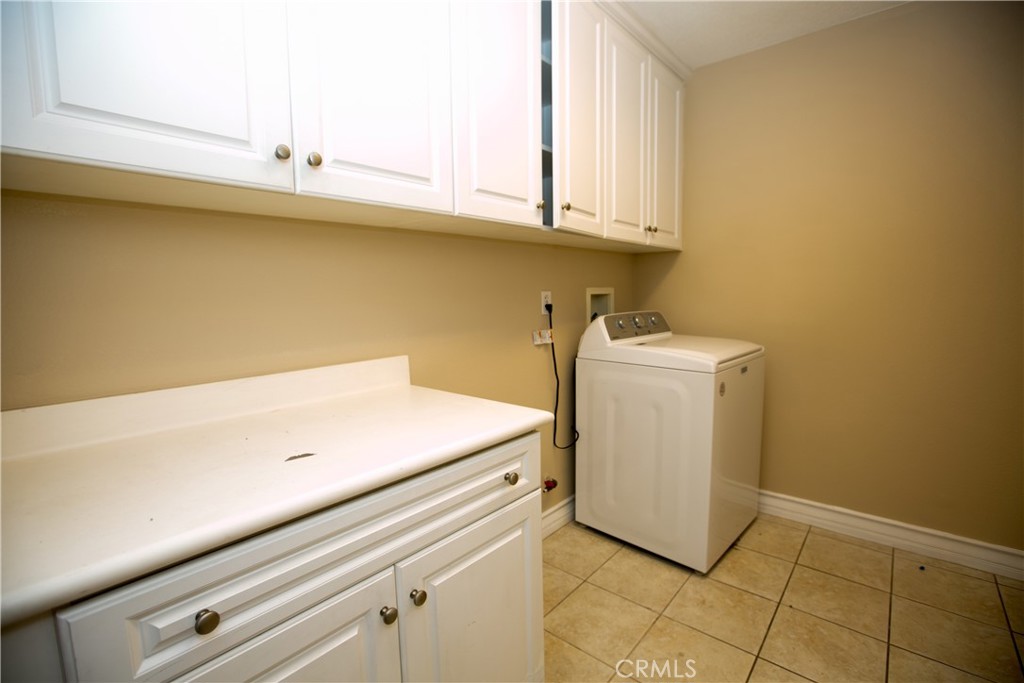 129 Chantilly, Irvine CA 92620 - photo 43